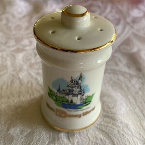 Walt Disney World salt or pepper shaker